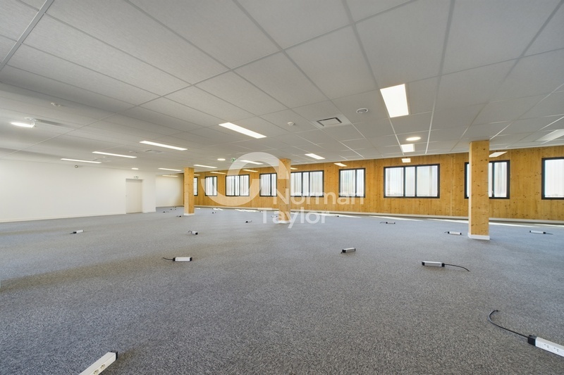 000829508_34_0405_12