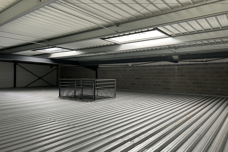 781844225_69_0427_11