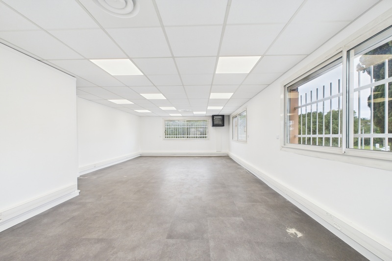 806172569_34_1766_11