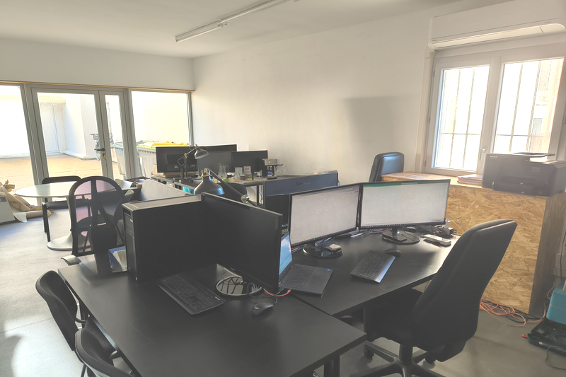 821869454_34_0176_10