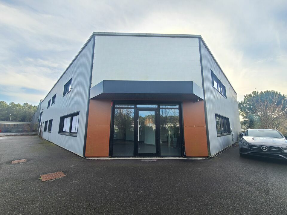 930681173_40_0021_12