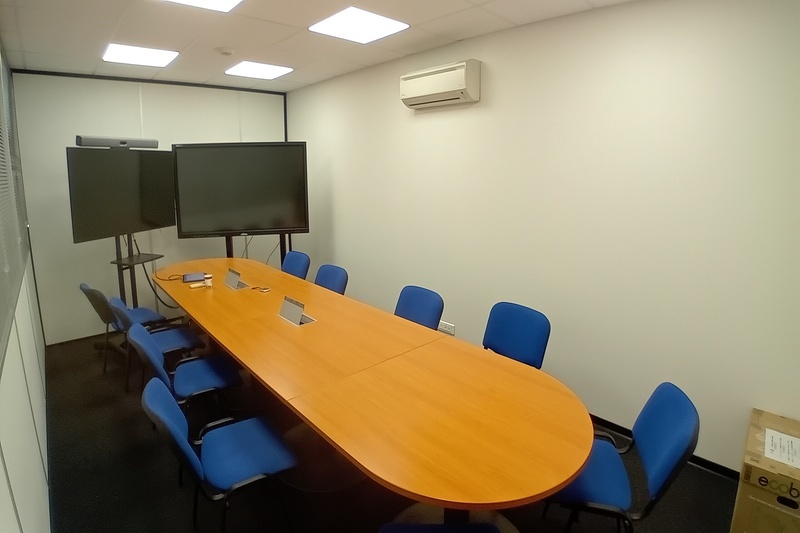 983713124_34_0654_10