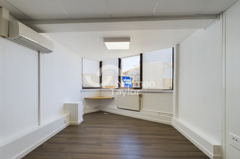 128183440_34_1222_14