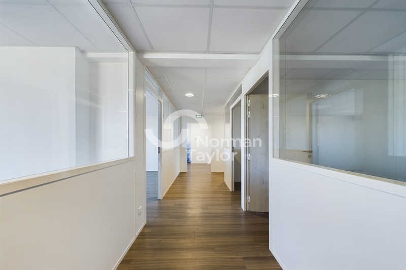 128573474_34_1222_18