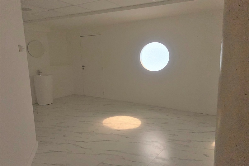 086407576_832332_5