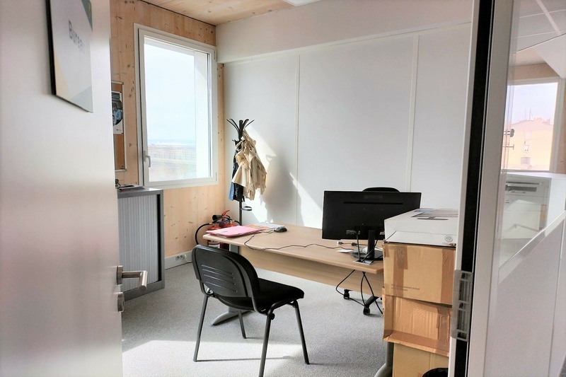 13_000164_6