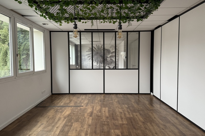 424519888_34_1637_8
