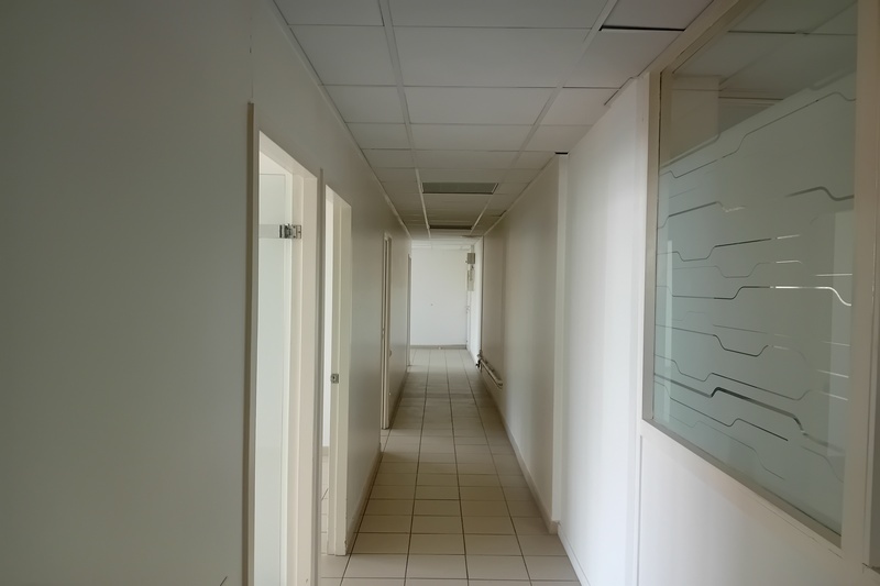 868479257_69_0677_3