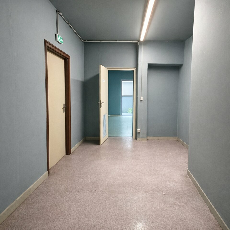 903484035_64_0050_3